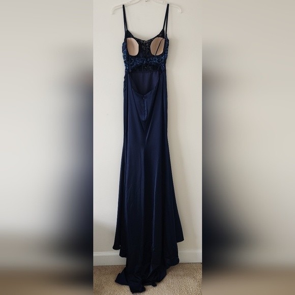 La Femme 29888 Scoop Laced A-Line Satin Embellished Evening Gown Navy Blue 4 NWT - Picture 4 of 10